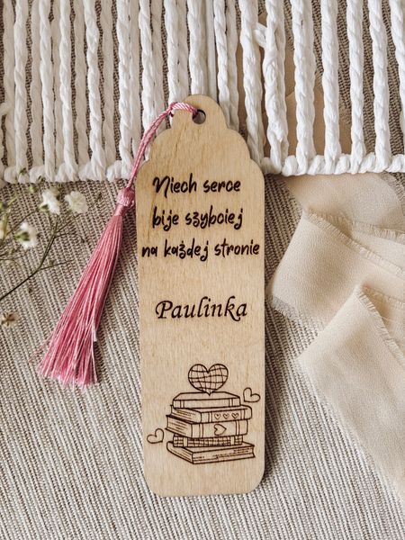 Zakładka „Niech serce bije szybciej na każdej stronie ”
