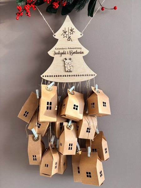 Drewniany Kalendarz Adwentowy - Choinka