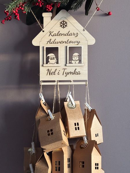 Drewniany Kalendarz Adwentowy - Domek