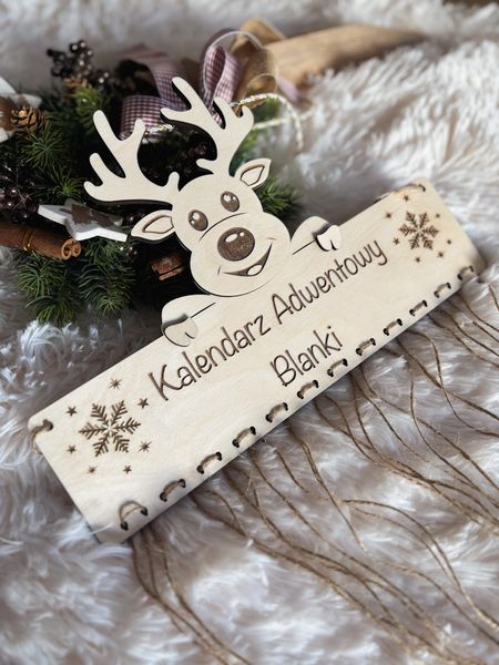 Drewniany Kalendarz Adwentowy - Renifer